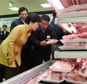 130318_korean_president_thub.jpg
