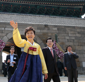 Sungnyemun_Ceremony_20130504_Article_th.jpg