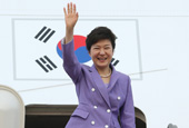 Lady_th02.jpg