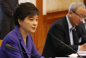 Park_finance_meeting_Ss13.jpg