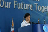 Foreign media give high scores to President Park’s 1st year in office
