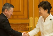 President meets with head of Mongolian Parliament