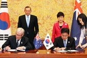 Korea, Australia officially sign FTA 