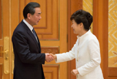 President meets Chinese Foreign Minister