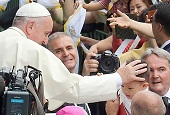 Pope celebrates Mass: ‘St. Mary's mercy across the globe'