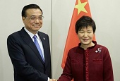 President Park holds summits with China, France 