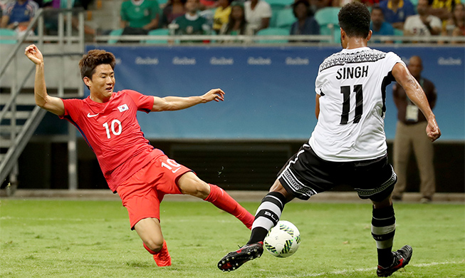 S. Korea pound Fiji 8-0 to open Olympic football tournament