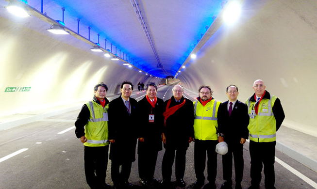 Underwater tunnel linking Asia, Europe opens