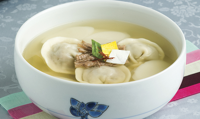 Korean recipes: Manduguk dumpling soup