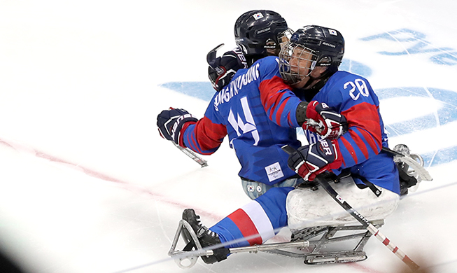 Korean para ice hockey team wins first ever medal