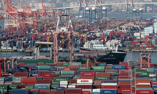 Korea’s trade volume surpasses USD 1 trillion