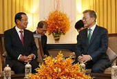 Korea-Cambodia Summit (March 2019)
