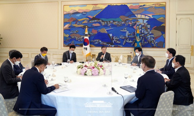 Remarks by President Moon Jae-in at Meeting with Ruling and Opposition Party Leaders to Discuss Recent ROK-U.S. Summit
