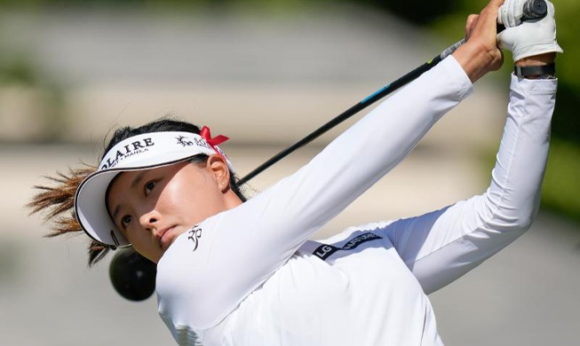 🎧 Ko Jin-young regains top ranking in women's pro golf