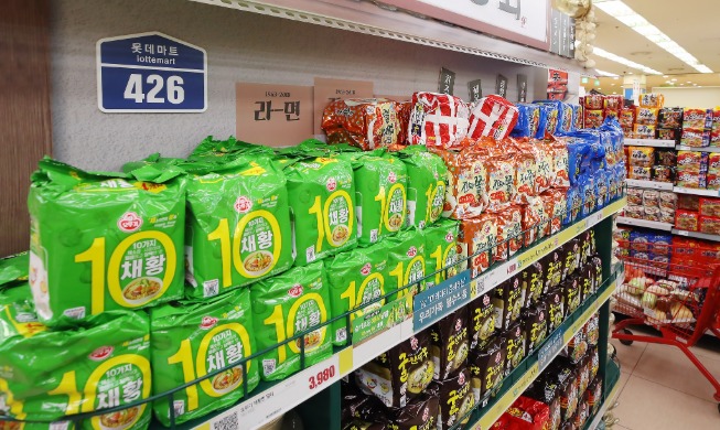 Instant noodle exports to see record-high USD 600M this year