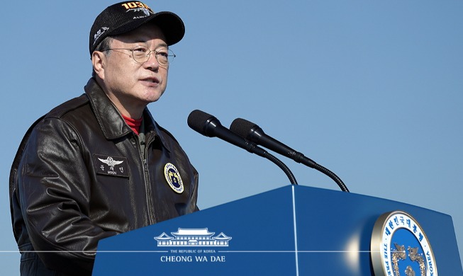 Congratulatory Remarks by President Moon Jae-in at Seoul International Aerospace and Defense Exhibition 2021 (Seoul ADEX 2021)