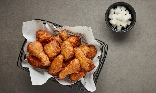 Fried chicken tops list of world's favorite Korean foods