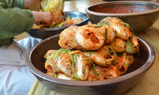 Rising kimchi exports coincide with Kimchi Day's global spread