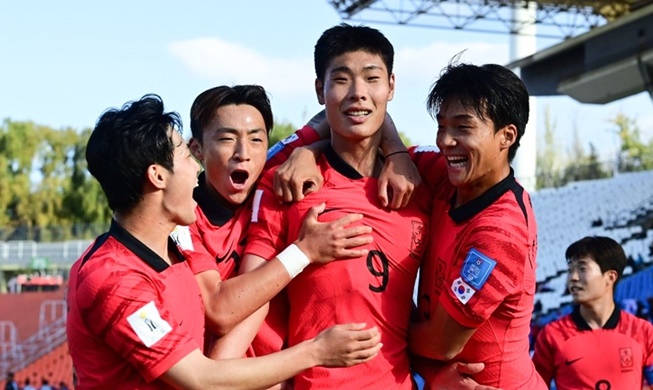 Korea wins opening game vs. France at U-20 World Cup