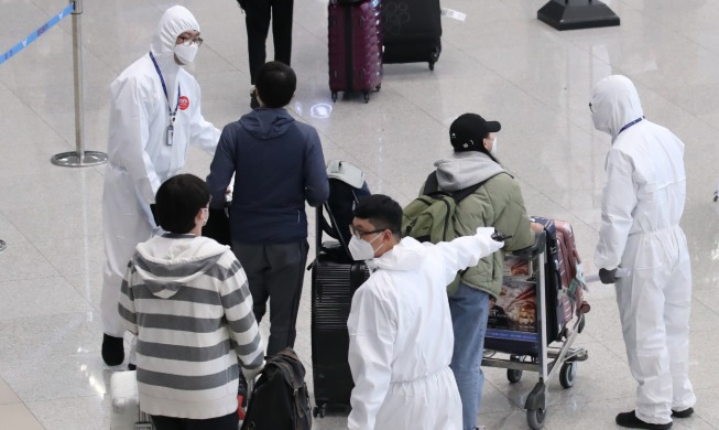 2-week quarantine required for all int'l arrivals from April 1