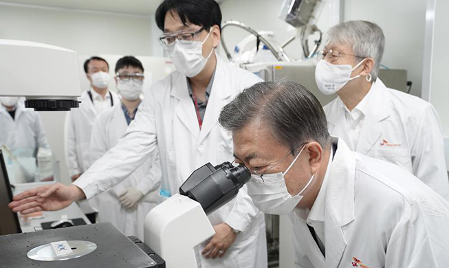 SK Bioscience to start phase 3 trials of Korea's 1st COVID-19 vaccine