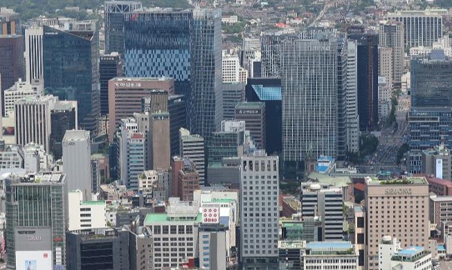 Economy shrank 1% last year, lowest among developed countries