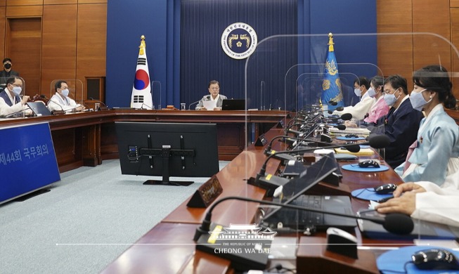 Opening Remarks by President Moon Jae-in at 44th Cabinet Meeting