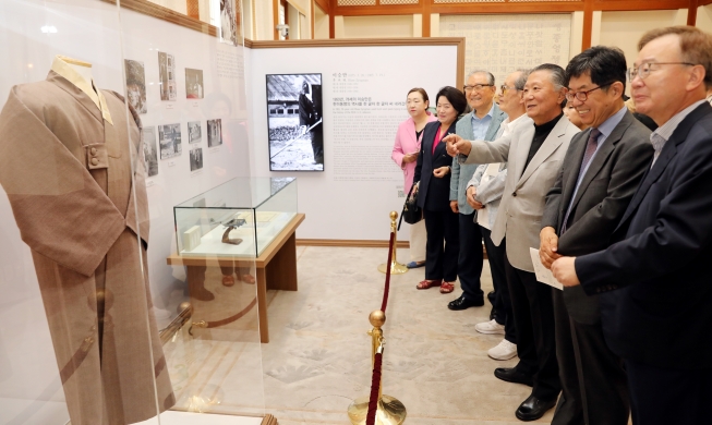 Exhibition of presidents attracts 100K visitors in 18 days