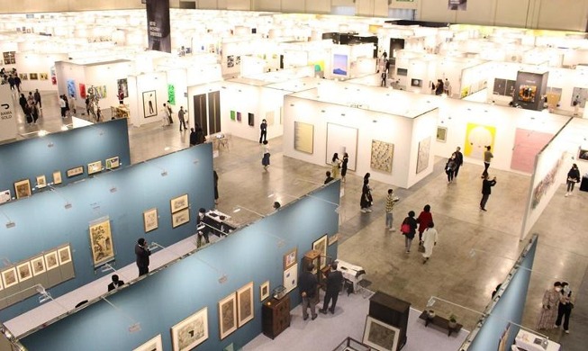 Domestic art market last year hit KRW 1T mark in sales, grew 37.2%
