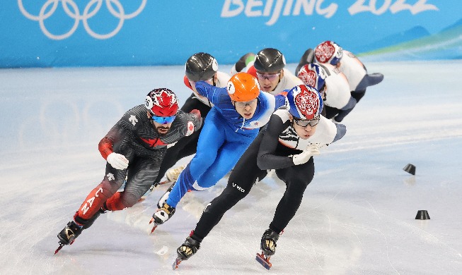 Short track skater Hwang wins Korea's 1st gold at Beijing Olympics