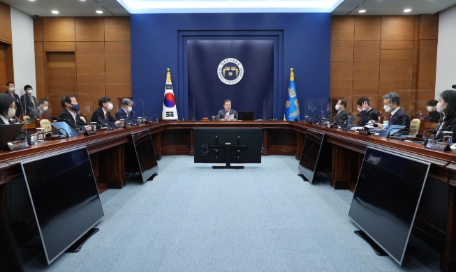 Opening Remarks by President Moon Jae-in at 61st Cabinet Meeting