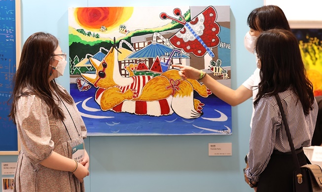 Disabled artists' exhibition draws 7K visitors in first 3 days