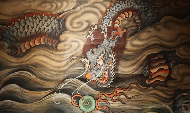Exhibitions in Seoul shed light on Year of Blue Dragon