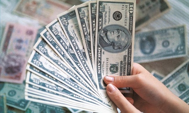 Forex reserves in December rose for 2nd straight month to USD 423B
