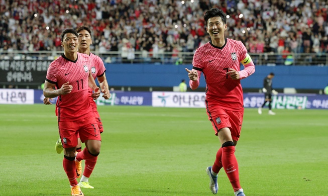 🎧 Son Heung-min is 'happy with win' in 100th game for Korea