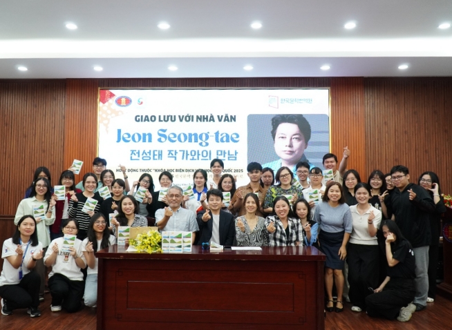 Khi văn chương không còn biên giới: Nhà văn Jeon Seong-tae và hành trình kết nối Việt - Hàn