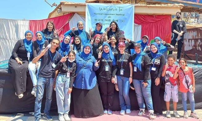ندى أنس قصة من مجرد شغف بالثقافة الكورية إلى متجر للمنتجات الكورية و تنظيم فعاليات كورية بقلب الأسكندرية (المراسلة الفخرية)