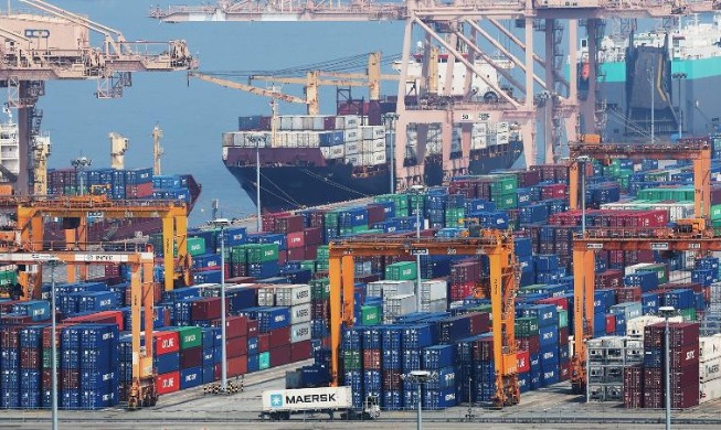 ４月の経常収支、黒字５７億ドル