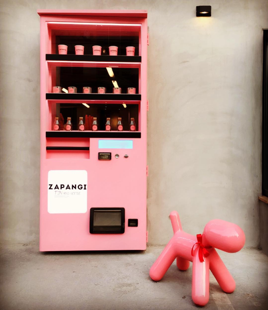 Pink Vending Machine - Zapangi The Pink Vending Machine Cafe Mini En Monde : Maybe you would like to learn more about one of these?