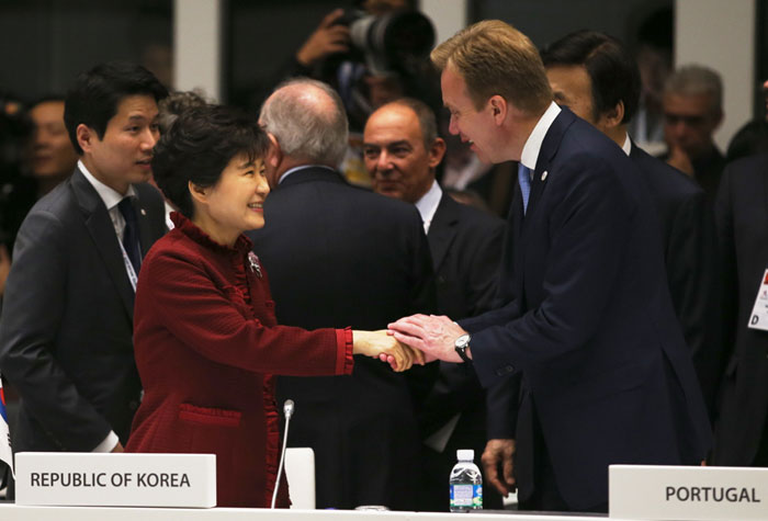 1017_ASEM_CWD_L2.jpg