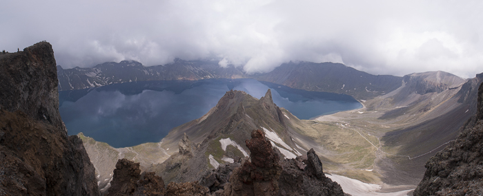 The crater lake atop Baekdusan Mountain (2,750 meters) (백두산, 白頭山, White Top Mountain) in North Korea in June 2012. (photo: Roger Shepherd)