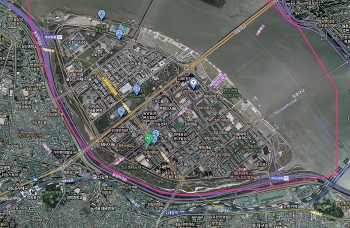 Yeouido, an island of 2.9 square kilometers