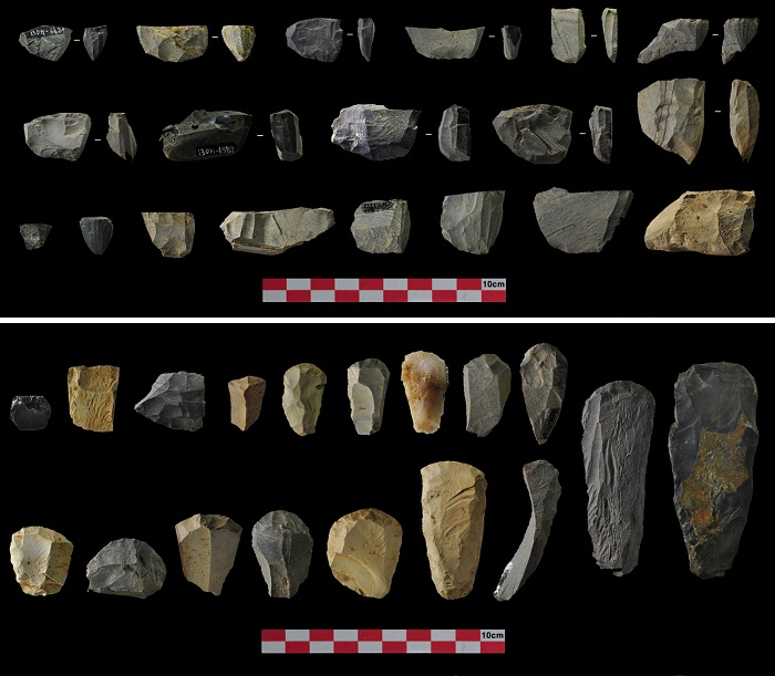 Stoneware in various sizes and shapes is unearthed at the Suyanggae Site in Danyang, North Chungcheong Province. (photos courtesy of the CHA)