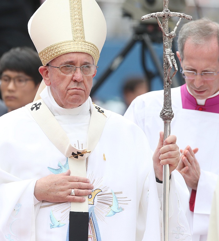 140815_Pope_Francis_mass_8.jpg