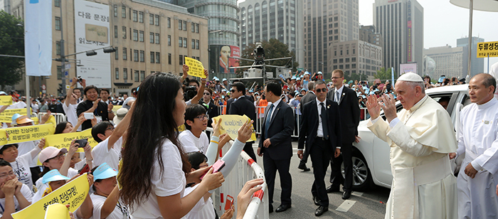 Pope Francis passes along words of comfort on August 16 for the bereaved families who lost their loved ones in the tragic sinking of the Sewol ferry.