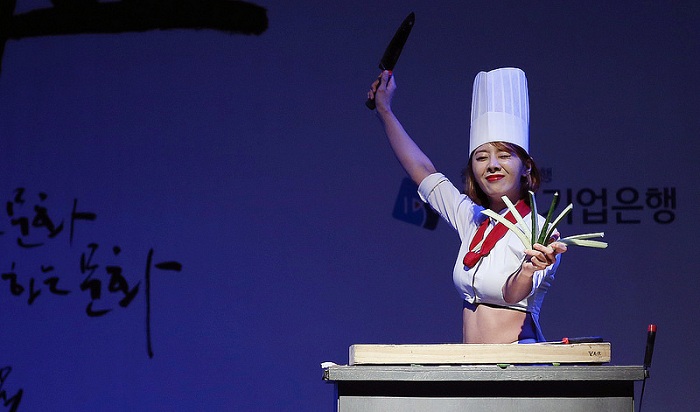 Korea's first non-verbal dance and drumming show,