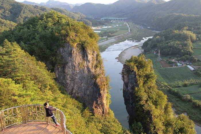 Pictured is the <i>Seondol</i> Cliff, one of the most popular tourist destinations in Yeongwol, Gangwon Province.