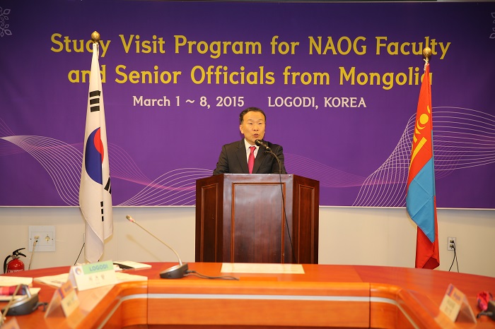 President Choi Doo-yeong of the LOGODI marks the opening of the Capacity Building Program for NAOG members and senior officials from Mongolia, on March 2.