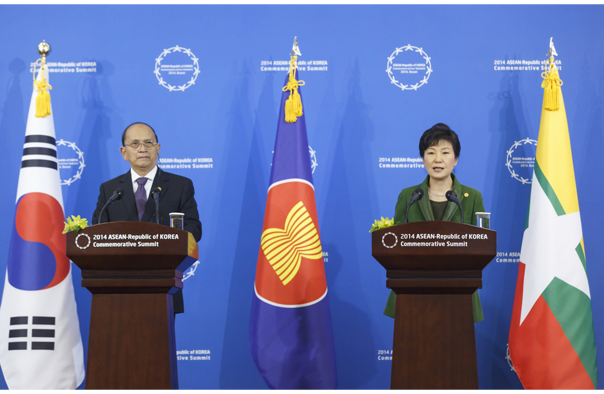 President Park Geun-hye and Myanmar President Thein Sein take part in a joint press conference at the Korea-ASEAN Special Summit Meeting last December.