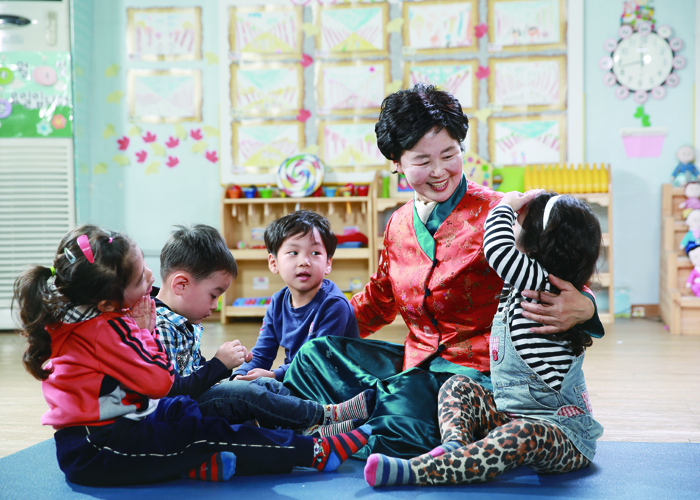 151204_grandmastory_art2.jpg